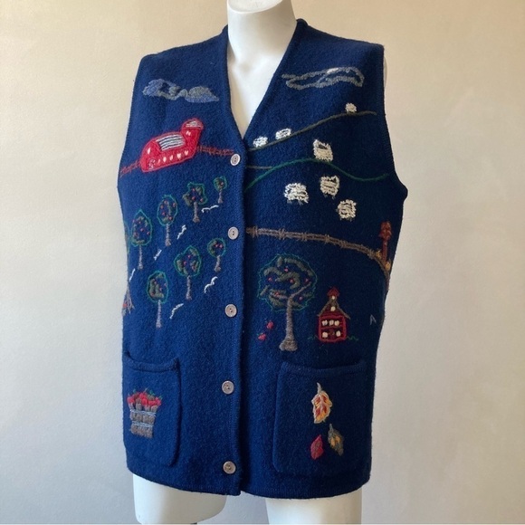 Woolrich | Vintage Wool Fall Cottagecore Apple Farm Scene Sweater Vest - Picture 1 of 7